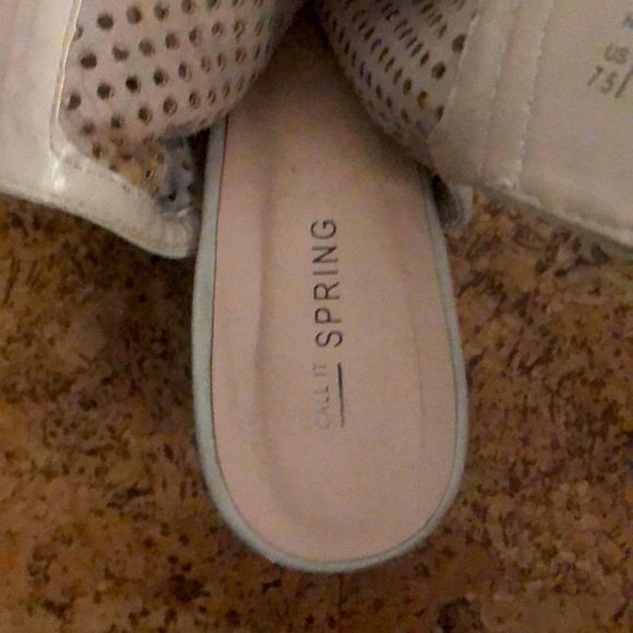 Call It Spring mid rise heels - Picture 3 of 4